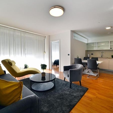 Lavir Apartment With Parking Zagreb Ngoại thất bức ảnh