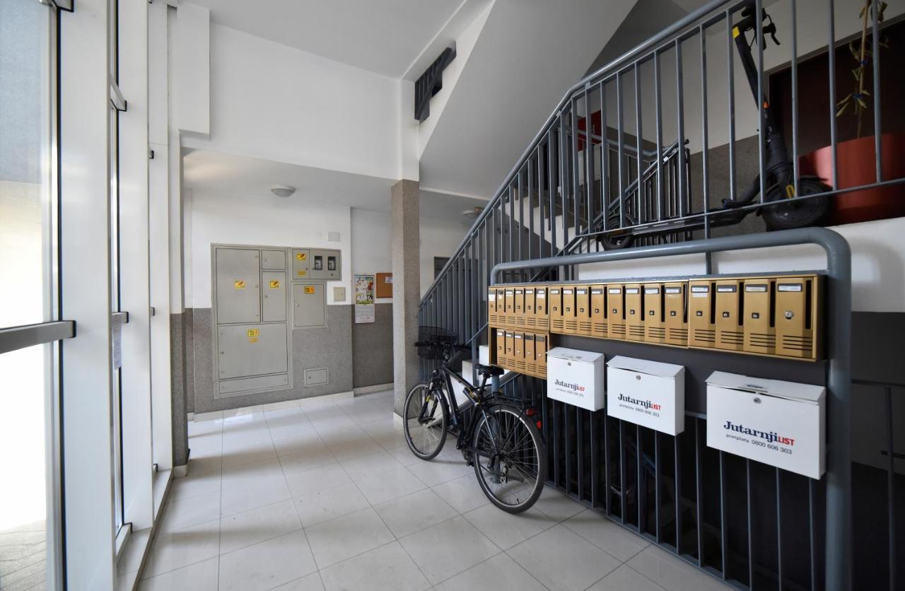 Lavir Apartment With Parking Zagreb Ngoại thất bức ảnh